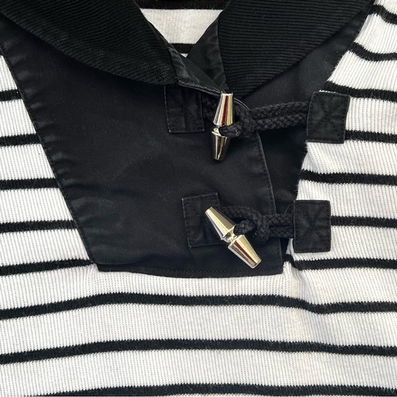 {Ralph Lauren} Quarter Toggle Closure Cowl Neck Striped Lightweight Sweater - Picture 4 of 6